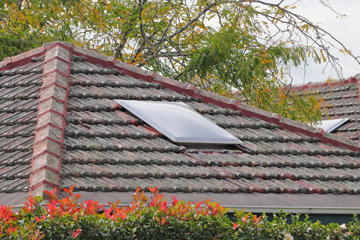 skylight installation on tile roof